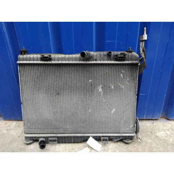 Radiador Agua para Ford Fiesta (Cb1)