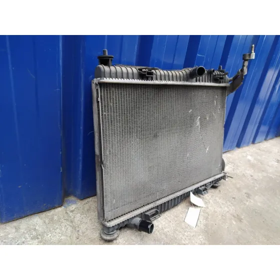 Radiador Agua para Ford Fiesta (Cb1)