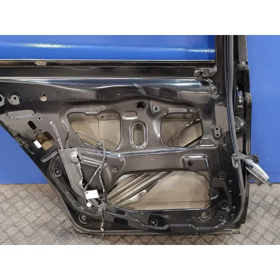 Puerta Trasera Izquierda para Bmw Serie 5 Lim. (F10)