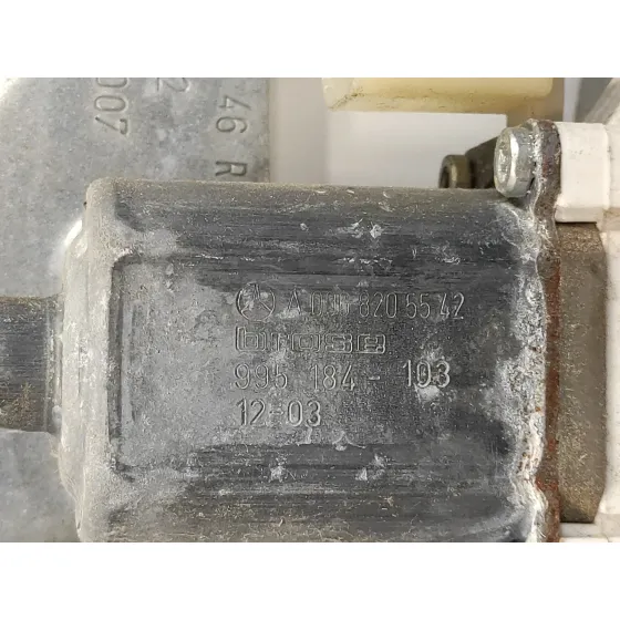 Elevalunas Delantero Derecho para Mercedes-Benz Sprinter 5-T Caja/Chasis (B906)
