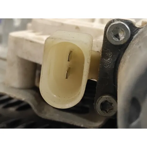 Elevalunas Delantero Derecho para Mercedes-Benz Sprinter 5-T Caja/Chasis (B906)