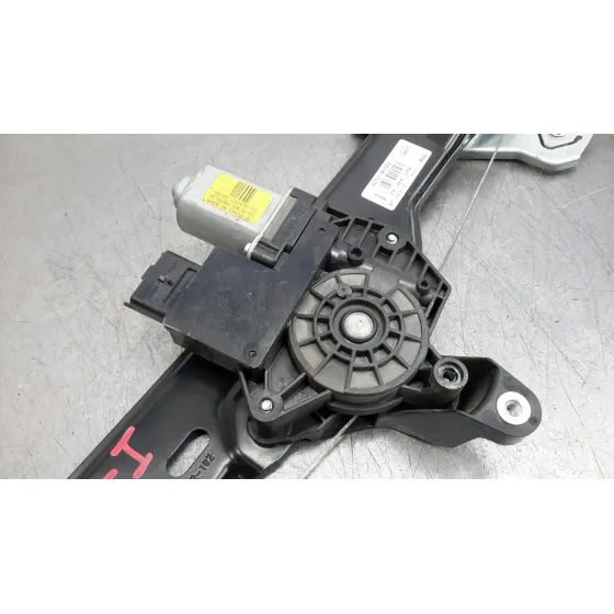 Elevalunas Delantero Izquierdo para Nissan Qashqai (J11)