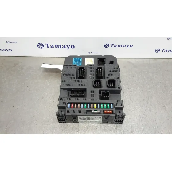 Caja Reles / Fusibles para Peugeot 308 Sw