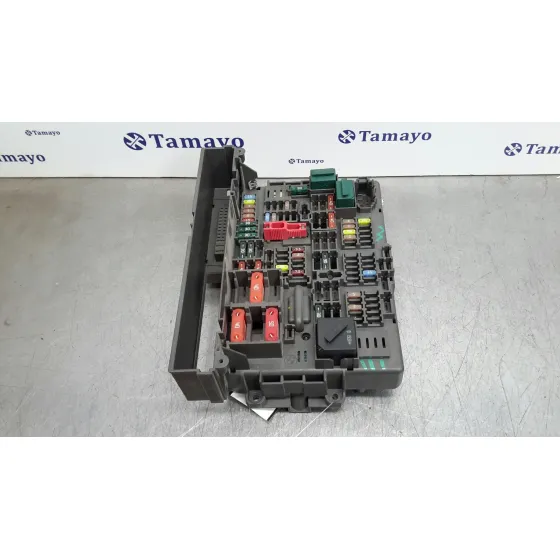 Caja Reles / Fusibles para Bmw Serie 1 Berlina (E81/E87)