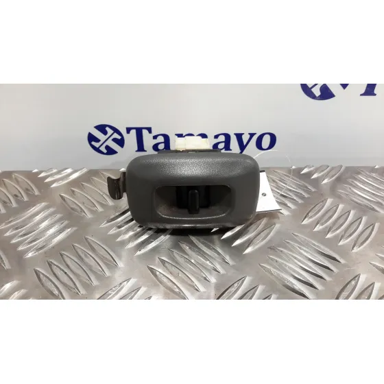 Mando Elevalunas Trasero Derecho para Nissan Pick-Up (D22)