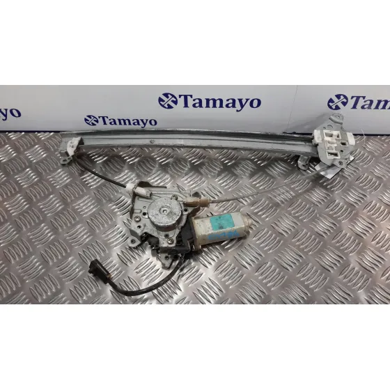 Elevalunas Trasero Derecho para Nissan Pick-Up (D22)