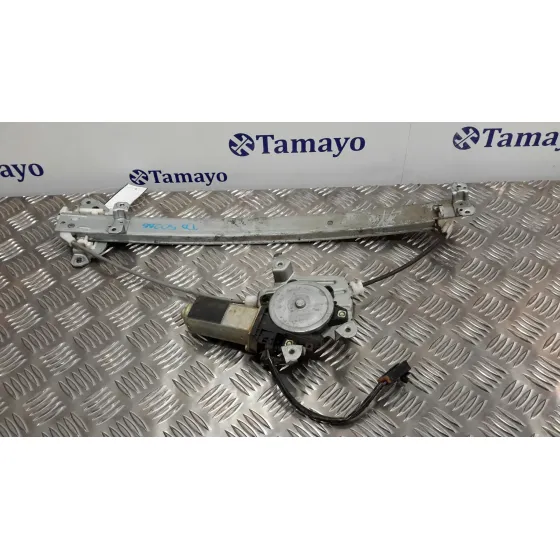 Elevalunas Trasero Derecho para Nissan Pick-Up (D22)
