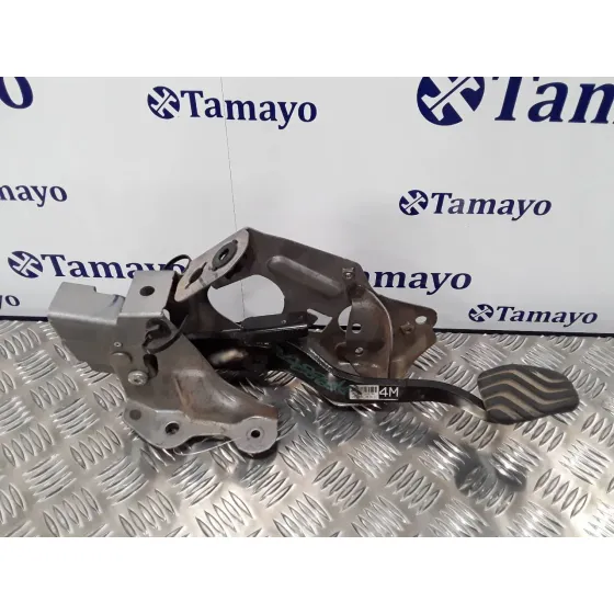 Pedal Freno para Nissan Qashqai (J11)