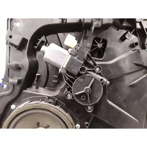 Elevalunas Delantero Derecho para Ford Fiesta (Cb1)