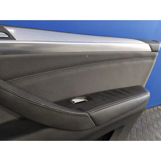 Guarnecido Puerta Trasera Derecha para Bmw X5 (E70)