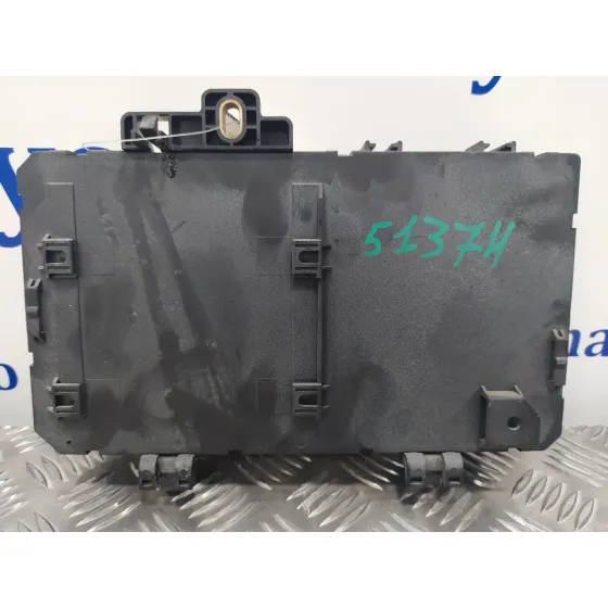 Caja Reles / Fusibles para Opel Astra Gtc
