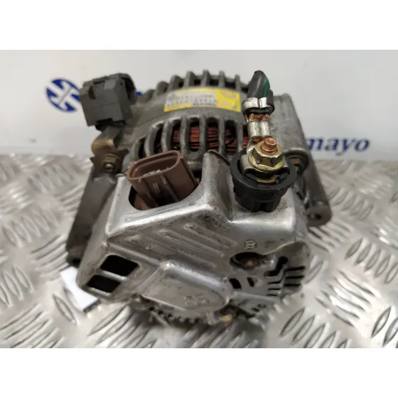 Alternador para Toyota Corolla (E12)