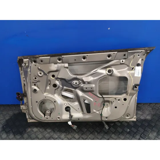Puerta Delantera Derecha para Audi A4 Berlina (8E)