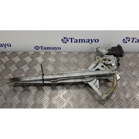 Elevalunas Delantero Derecho para Toyota Corolla Verso (R1)