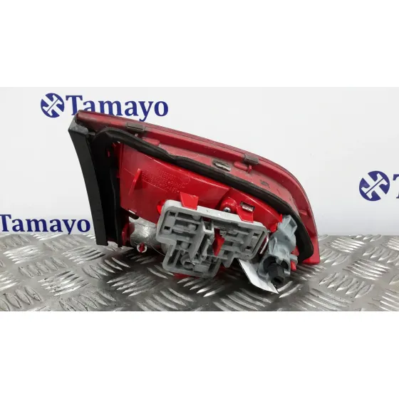 Piloto Trasero Derecho Interior para Audi A4 Avant (8K5) (2008)