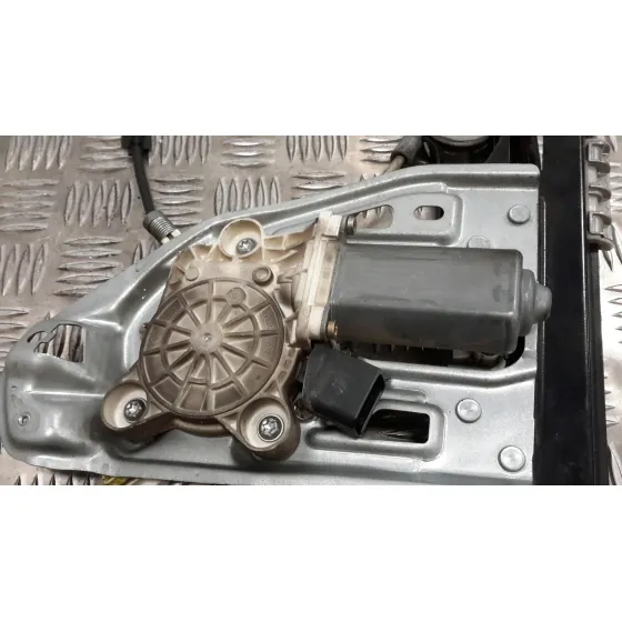 Elevalunas Delantero Derecho para Mercedes-Benz Clase C (W203) Familiar