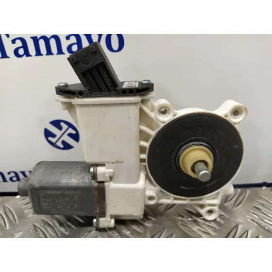 Motor Elevalunas Delantero Derecho para Opel Astra Twin Top