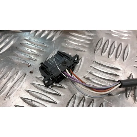 Retrovisor Izquierdo para Volkswagen Passat Variant (3B6)