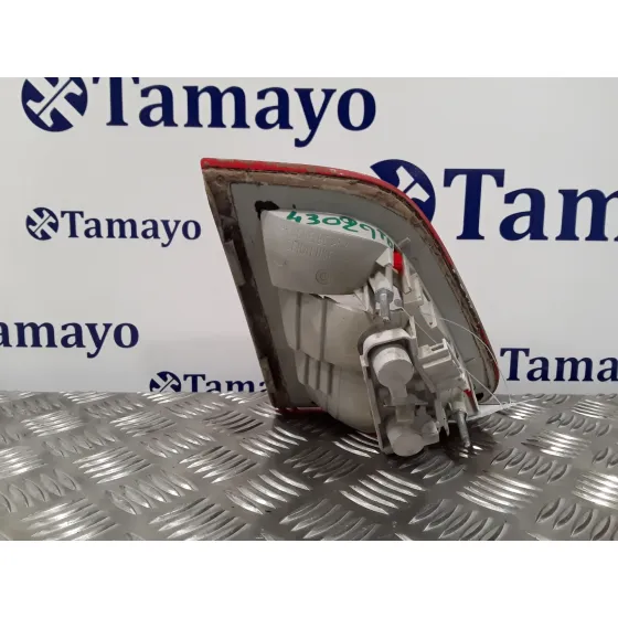 Porta Lamparas Piloto Interior Trasero Derecho para Mercedes-Benz Clase B (W245)