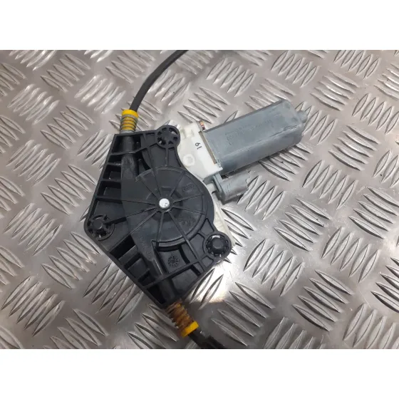 Elevalunas Delantero Izquierdo para Peugeot 307 (S1)