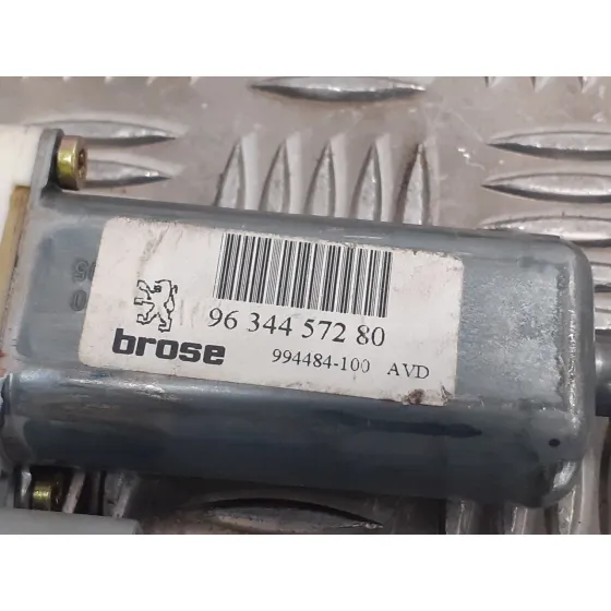 Elevalunas Delantero Derecho para Peugeot 307 (S1)