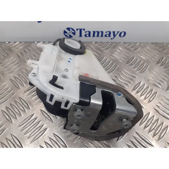 Cerradura Puerta Trasera Derecha para Toyota Yaris