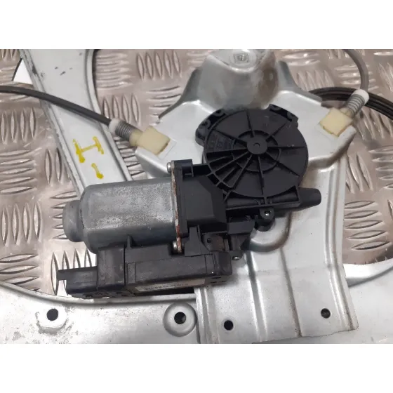 Elevalunas Delantero Izquierdo para Renault Clio Iii