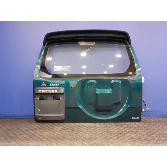 Porton Trasero para Mitsubishi Montero (V60/V70)