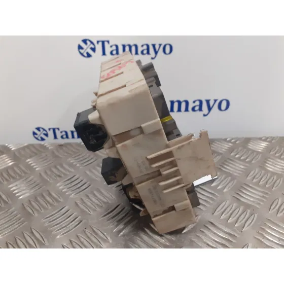 Caja Reles / Fusibles para Ford Transit Connect (Tc7)