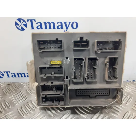 Caja Reles / Fusibles para Ford Transit Connect (Tc7)