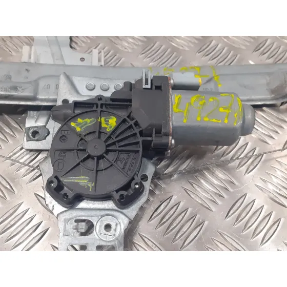 Elevalunas Delantero Derecho para Peugeot 207