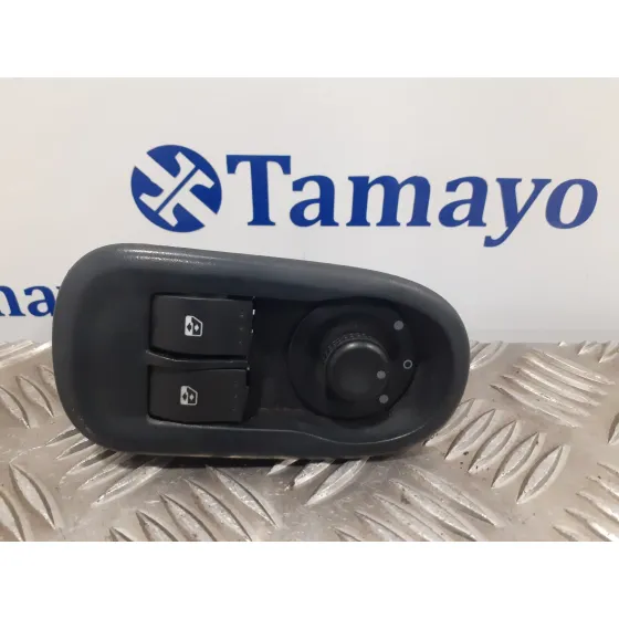 Mando Elevalunas Delantero Izquierdo para Renault Master Kasten