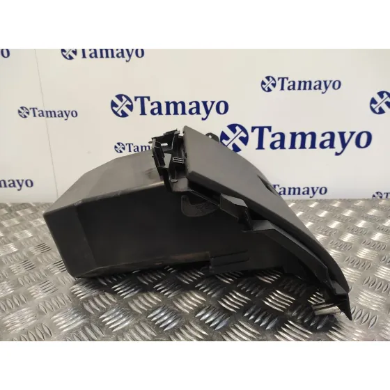 Guantera para Ford Kuga (Cbv)