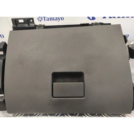Guantera para Ford Kuga (Cbv)