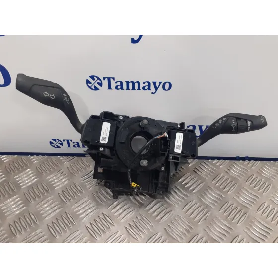 Mando Multifuncion para Ford Focus Turn. (Cb8)