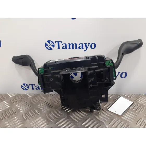 Mando Multifuncion para Ford Focus Turn. (Cb8)