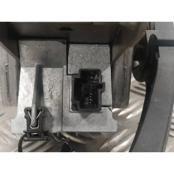 Columna Direccion para Ford Focus Turn. (Cb8)