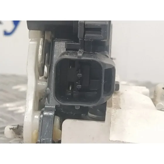 Cerradura Puerta Trasera Izquierda para Mitsubishi Outlander (Cw0)