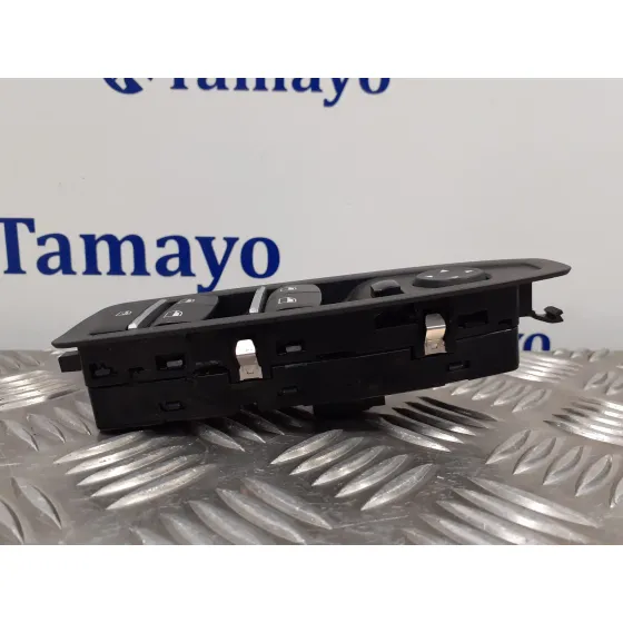 Mando Elevalunas Delantero Izquierdo para Bmw Serie 3 Lim. (F30)