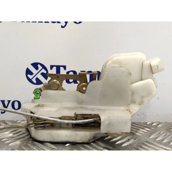 Cerradura Puerta Delantera Derecha para Mitsubishi Montero (V60/V70)
