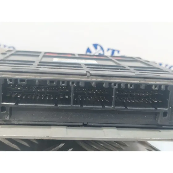 Modulo Electronico para Mitsubishi Montero (V60/V70)