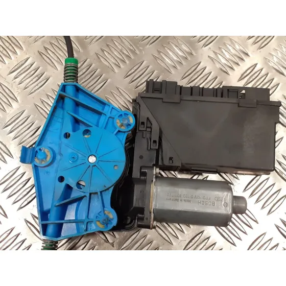 Elevalunas Trasero Derecho para Audi A4 Berlina (8E)