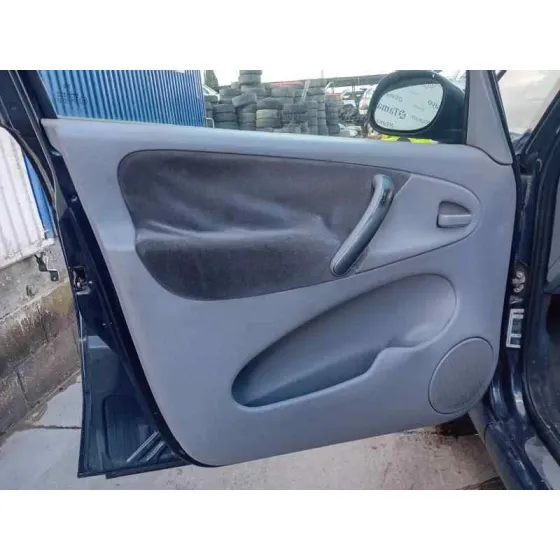CITROEN XSARA PICASSO '2006 * NEGRO