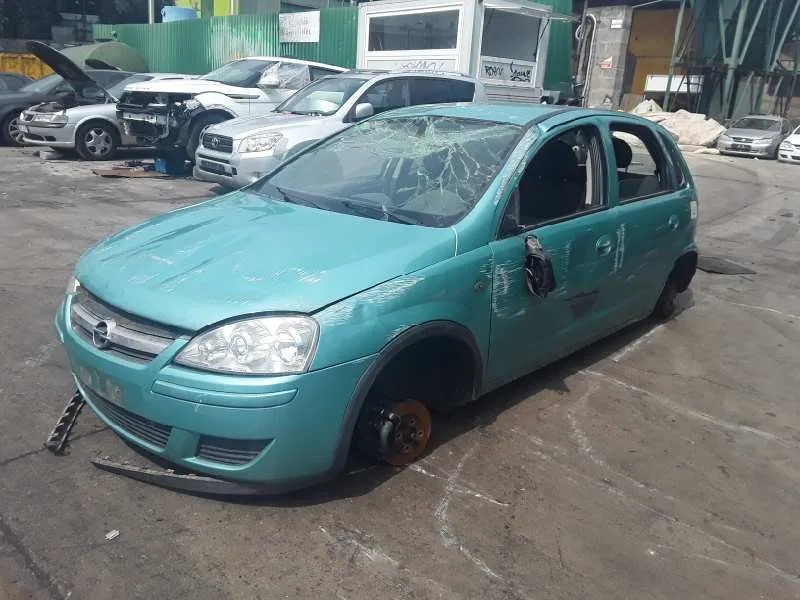 OPEL CORSA C OPEL CORSA C '2005 ENJOY VERDE ESMERALDA 2004