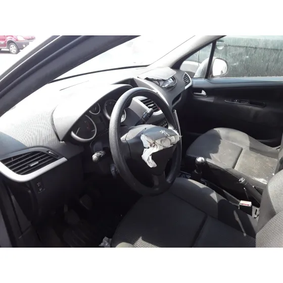 PEUGEOT 207 '2011 1.4 HDI GRIS