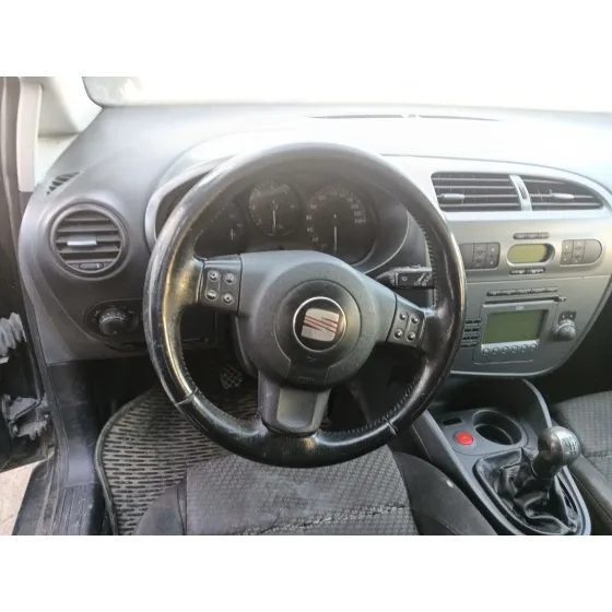 Seat LEON (1P1) 2005