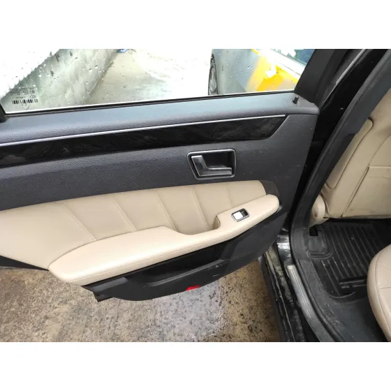 MERCEDES CLASE E (W212) LIM. 2011 3.0 CDI CAT TAXI