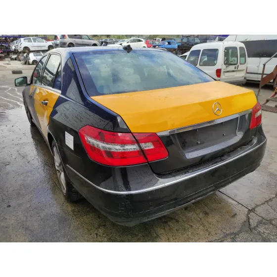 MERCEDES CLASE E (W212) LIM. 2011 3.0 CDI CAT TAXI