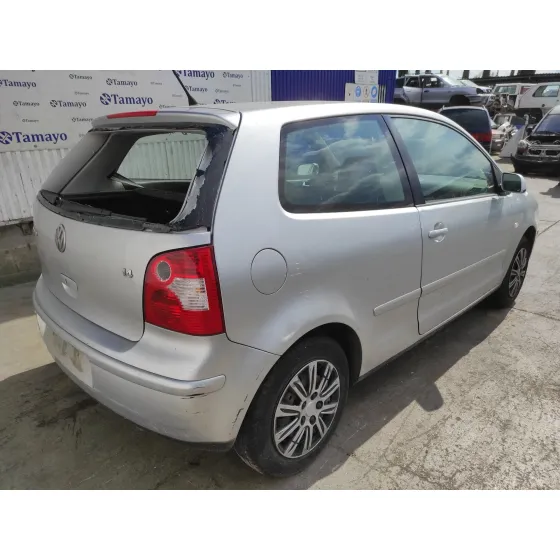 VOLKSWAGEN POLO (9N1) '2003 1.4 16V PLATA