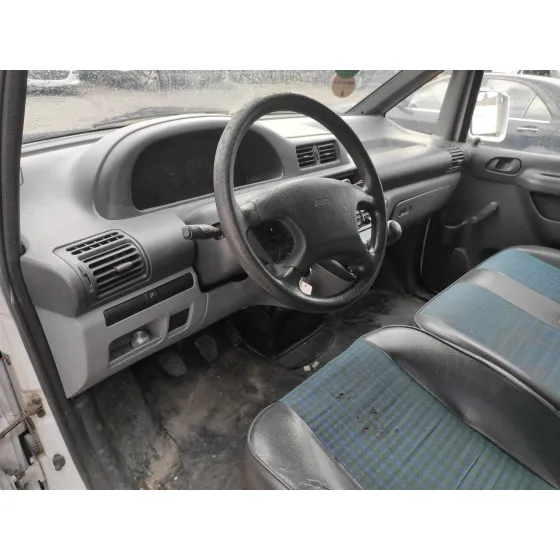 FIAT SCUDO (222) '2001 1.9 DIESEL BLANCO